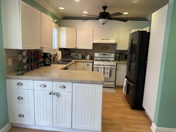shining-bright-care-home-4-kitchen.jpeg