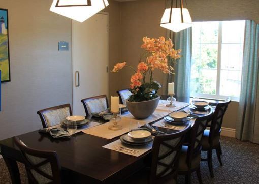 silverado-senior-living-brea-4-private-dining-room.jpg