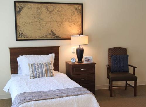 silverado-senior-living-brea-6-bedroom-2.jpg
