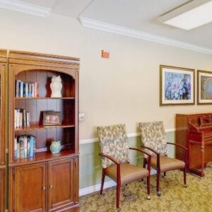 silverado-senior-living-tustin-hacienda-1-library.jpg