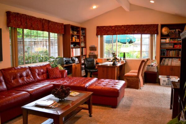 soleil-senior-living-3-living-room.jpg