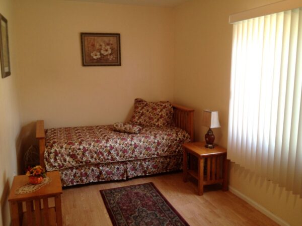 south-home-care-i-5-private-room.jpg