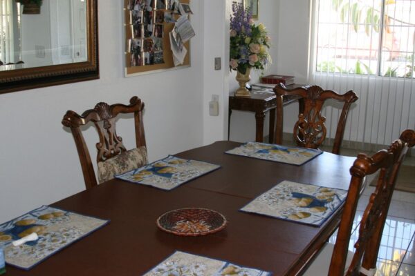 sunflower-living-3-dining-room.jpg