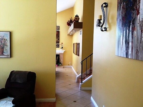 sunny-hills-homes-hallway.jpg