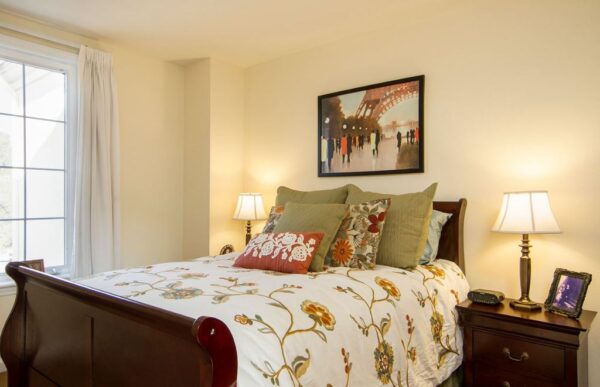 sunrise-of-mission-viejo-5-apartment-bedroom.jpg