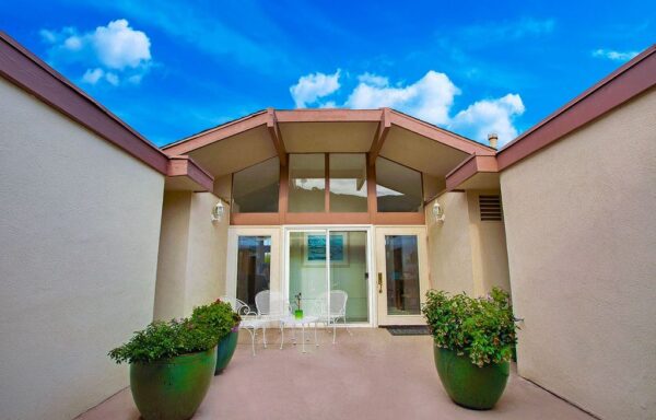sunset-homes-patio.jpg