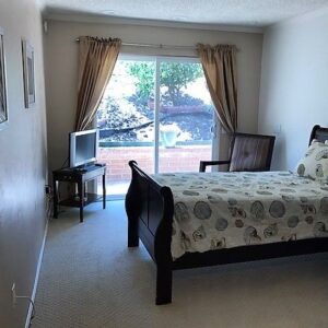 sunset-homes-private-room-4.jpg