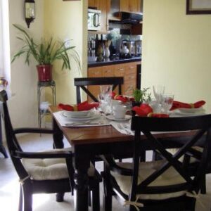 sunshine-retirement-home-1-dining-room-2.jpg