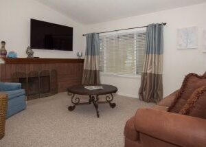 sycamore-care-homes-4-living-room-2.jpg