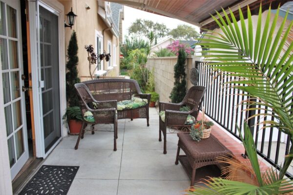 tabis-facility-home-care-5-patio.jpg