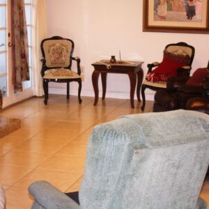 tessas-place-v-3-living-room-2.jpg