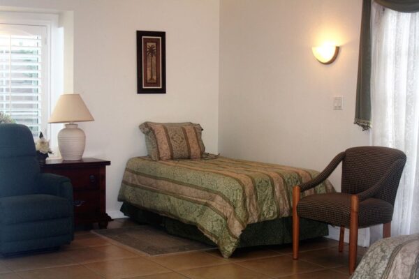 tessas-place-v-4-private-room-2.jpg