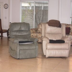 tessas-place-v-living-room-3.jpg