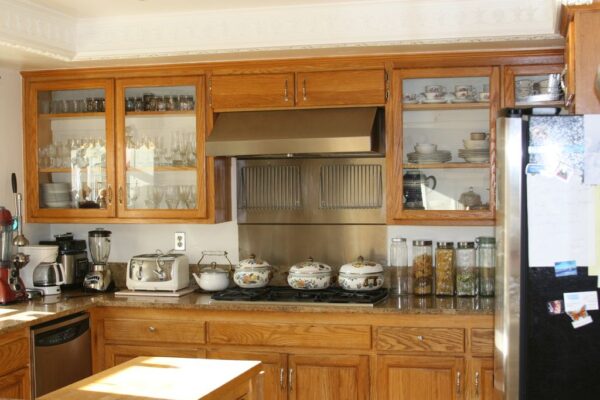 tessies-place-i-kitchen.jpg