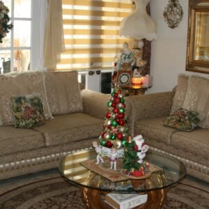 tessies-place-i-living-room.jpg