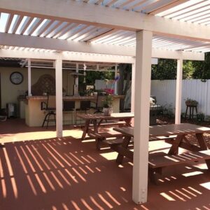 tessies-place-ii-patio-3.jpg