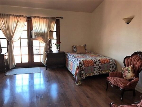 tessies-place-ii-shared-room-4.jpg