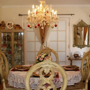 tessies-place-iii-dining-room.jpg