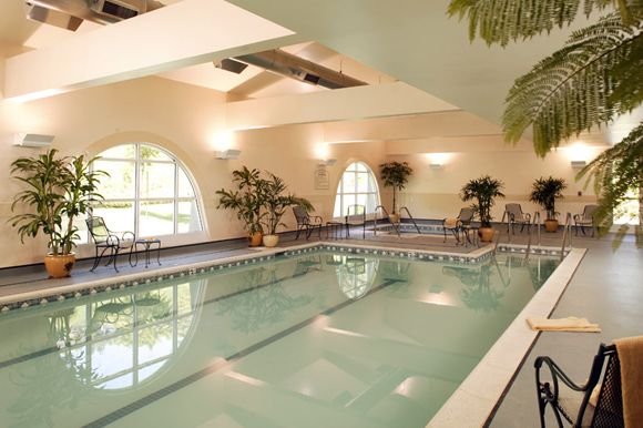 the-covington-5-pool.jpg