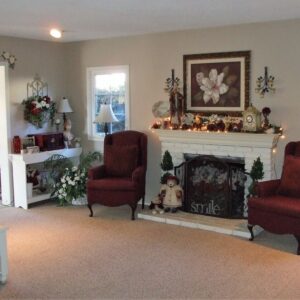 the-hills-of-hayward-4-living-room.jpg
