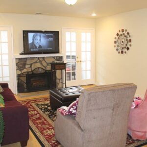 the-hills-of-shay-del-1-living-room.jpg