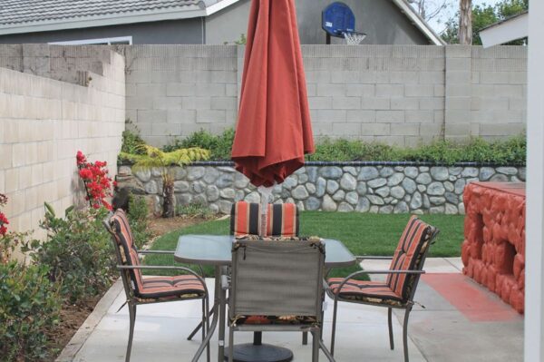 the-hills-of-shay-del-6-patio.jpg