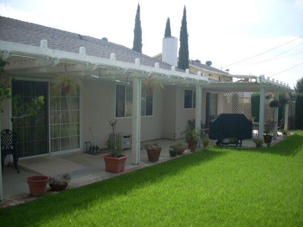 the-hills-of-valencia-yard.jpg