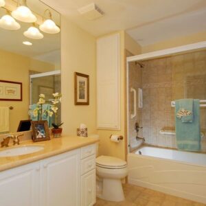 the-sea-bluffs-restroom.jpg