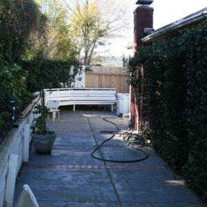 the-vine-house-residential-care-14-side-yard.jpg