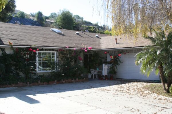 the-vine-house-residential-care-2-front-view-2.jpg