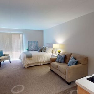 town-and-country-manor-4-studio-apartment-2.jpg