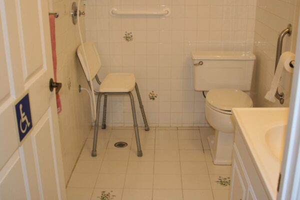 trucare-boarding-home-inc-5-restroom.jpg