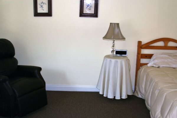 valley-residential-elderly-care-i-private-room-3.jpg