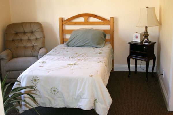 valley-residential-elderly-care-i-private-room.jpg