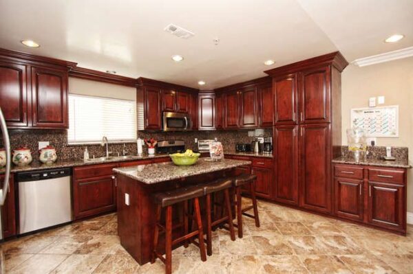 verona-court-x-3-kitchen.jpg