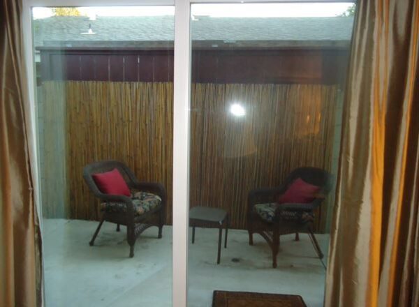versa-care-home-i-6-patio.jpg