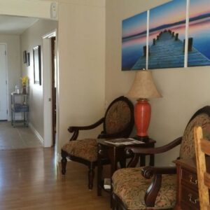 via-la-coruna-manor-3-foyer.jpg