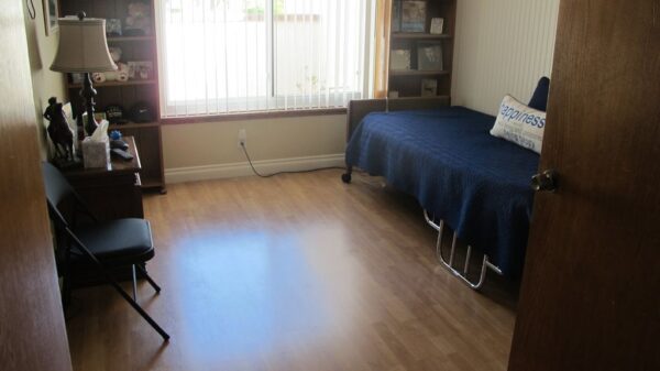 via-la-coruna-manor-private-room2.jpg