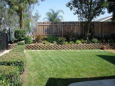 via-tercero-homes-6-backyard.jpg