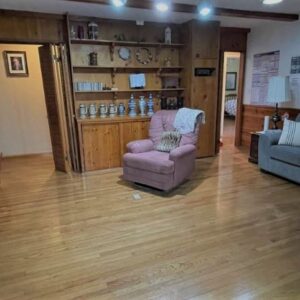 violet-residential-care-living-room-3.jpg