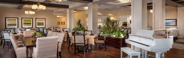 vivante-on-the-coast-3-dining-room.jpg