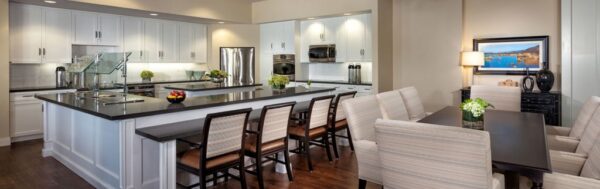 vivante-on-the-coast-kitchen.jpg
