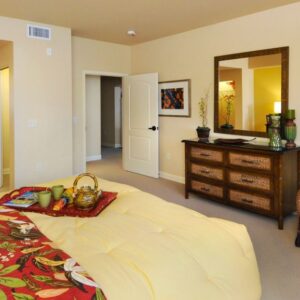 walnut-village-6-apartment-2.jpg