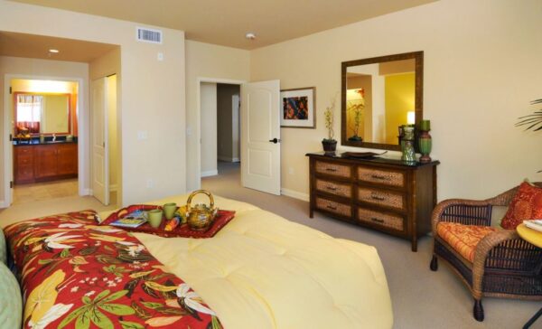 walnut-village-6-apartment-2.jpg