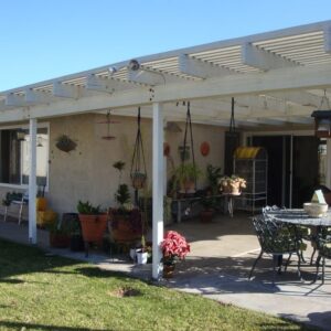 yorba-linda-senior-care-i-6-patio-2.jpg